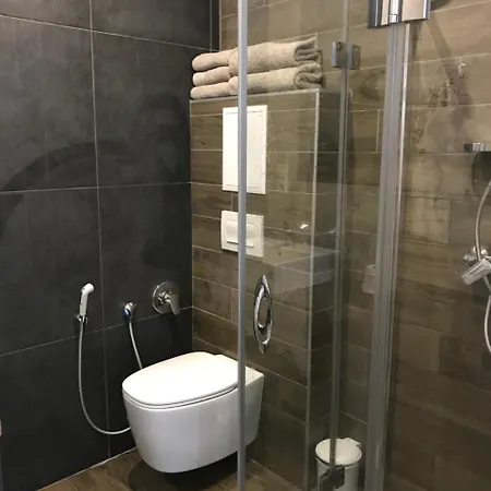 Vip Ploscha Rynok Львів